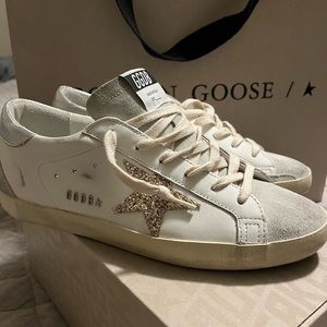 Golden Goose Sneakers